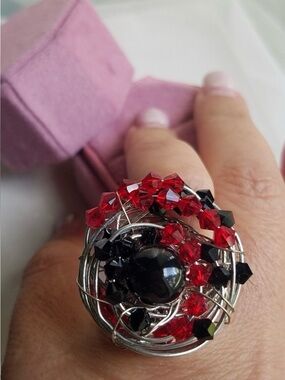 Swarovski Elements Ruby Red & Black Crystal Statement Cluster Ring Handmade NEW